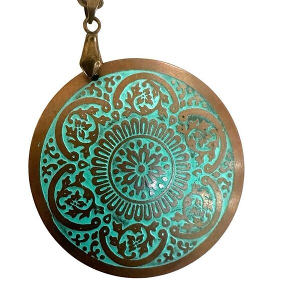 Copper blue circle pendant necklace - Picture 3 of 9